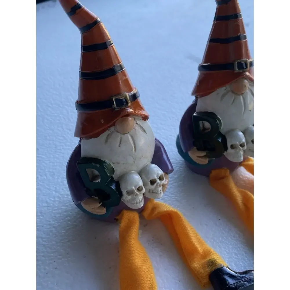Halloween Decor - Resin Sitting Gnomes 2 Piece Set Orange Skull Spooky Decor‎ 5”